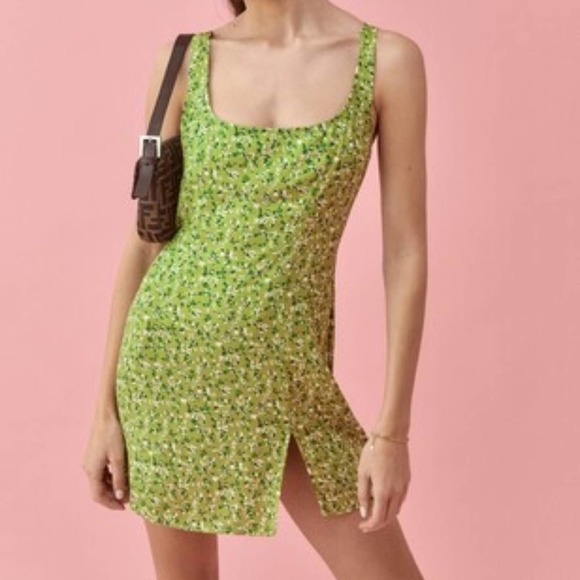 Reformation Dresses & Skirts - NWT Reformation Women's Green Noha Floral Scoop Neck Dress